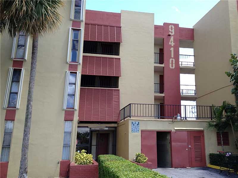 1st image of 9410 W Flagler St APT 401