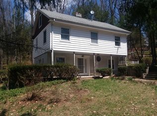 6 Baldwin Hill Rd, Brookfield, CT 06804