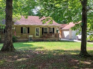598 Western Heights Ln, Helenwood, TN 37755