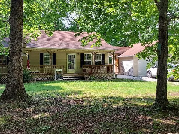 598 Western Heights Ln, Helenwood, TN 37755