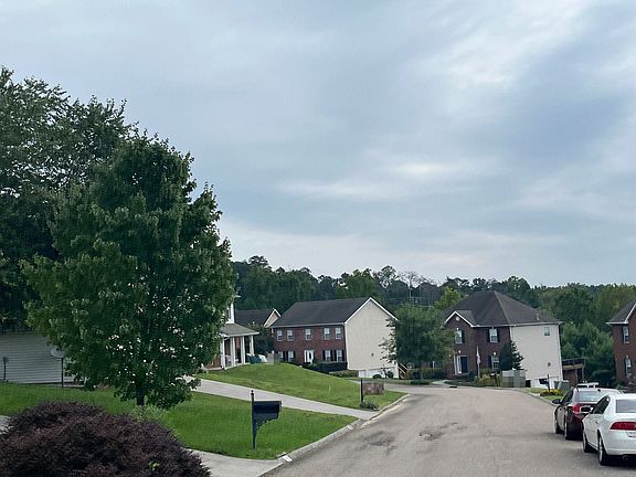 4th image of 5124 Beaver Dam Ln