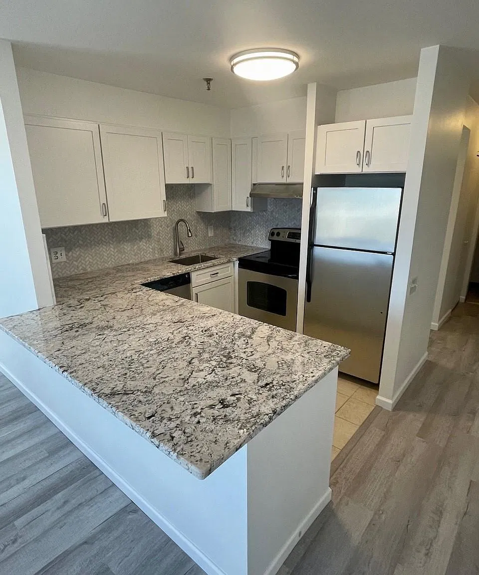 1 bed, 788 sqft, $2,200 — Photo 3