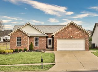 226 Woodfield Cir, Shelbyville, KY 40065