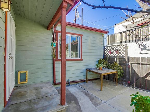 3rd image of 4772 Hawley Blvd