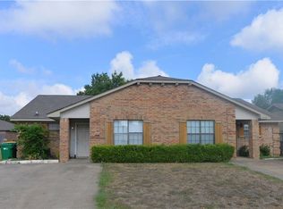 1719 Dynasty Dr, Glenn Heights, TX 75154