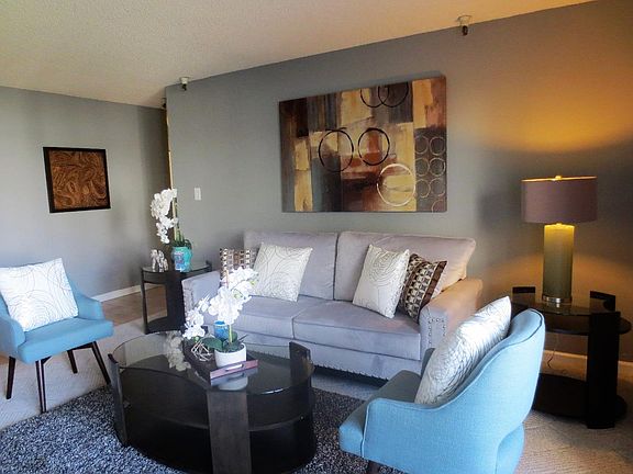 2nd image of 400A Ortega Ave #211