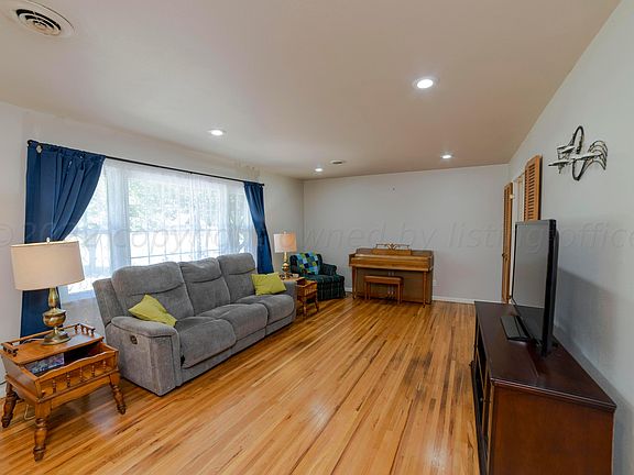 5th image of 2236 Aspen Dr