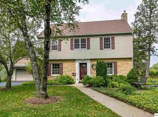 1941 Coates St, Dubuque, IA 52003