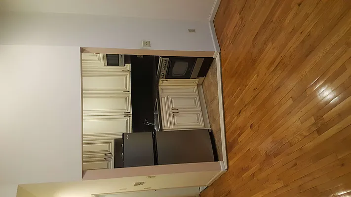 Rented by Maximo Properties | media 8