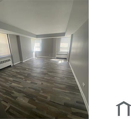 3rd image of 7706 S Jeffery Blvd APT G
