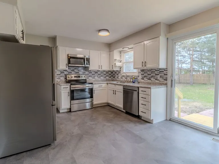 3017 Marmac Ave — Photo 11