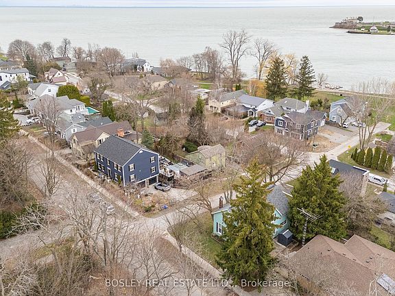 3rd image of 85 Ricardo St