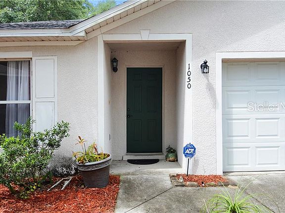 2nd image of 1050 Singleton Cir