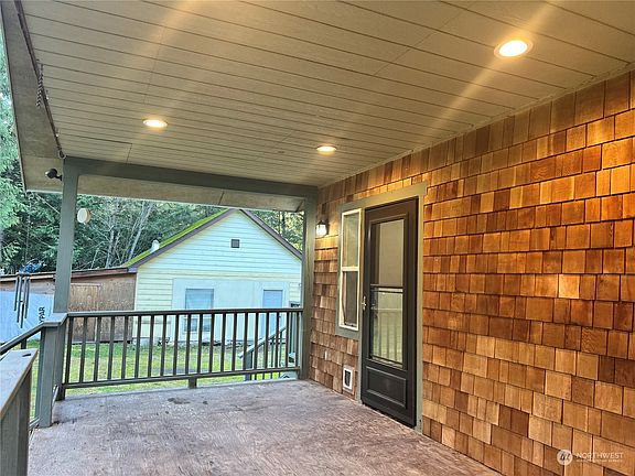2nd image of 176 Wildflower Lane