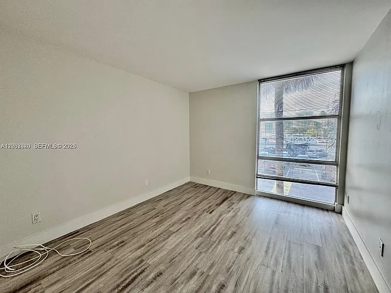 200 172nd St #206 — Photo 18