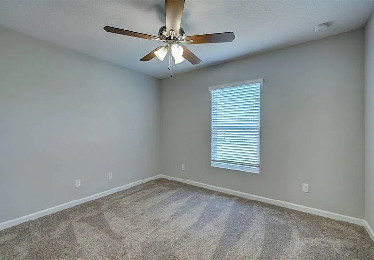 1755 SW Cannon Ave — Photo 14
