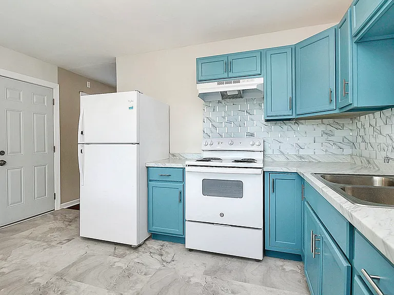 2244 English Dr — Photo 4