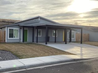 348 Merrick Ave, Umatilla, OR 97882