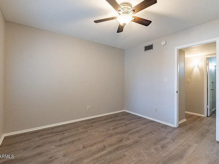6407 E Butte St #5 — Photo 16