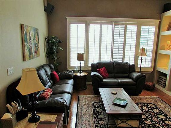 2nd image of 5621 Las Granjas Dr