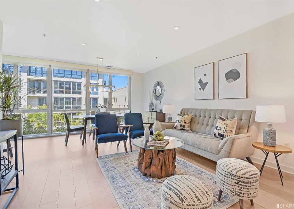 1st image of 255 Berry St APT 519