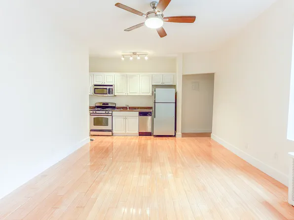 31 Ocean Parkway image 1 of 6