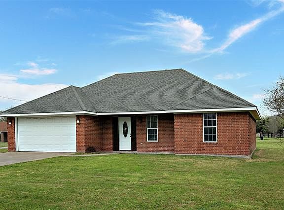 2nd image of 633 Donna Cir