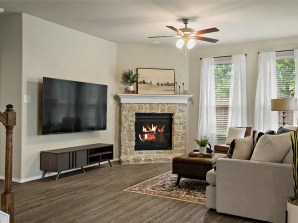 1826 Lone Lynx Way, Wylie, TX 75098