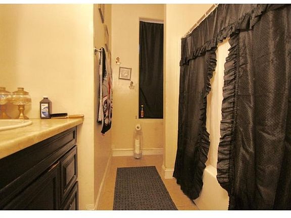 Modern Bathroom