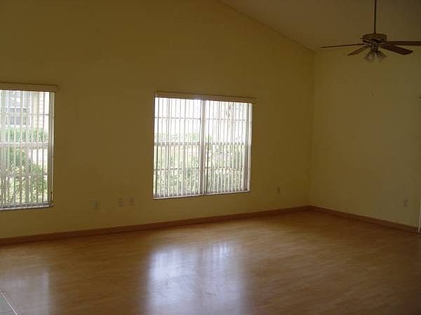 2nd image of 2426 Bentley Dr