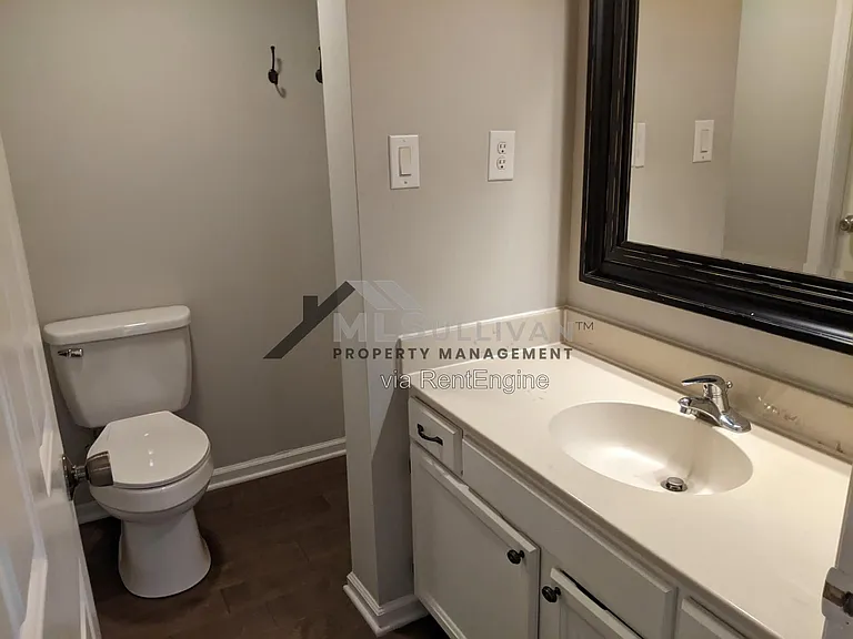 4101 Five Oaks Dr #26 — Photo 25
