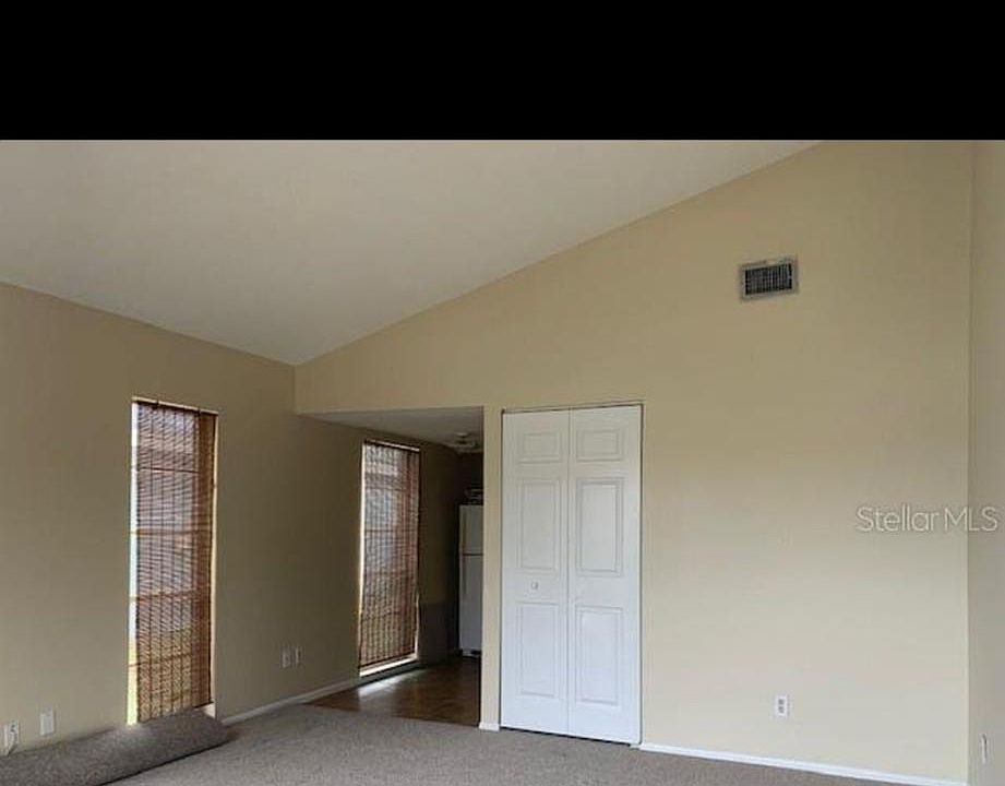 1st image of 646 89th Ave N