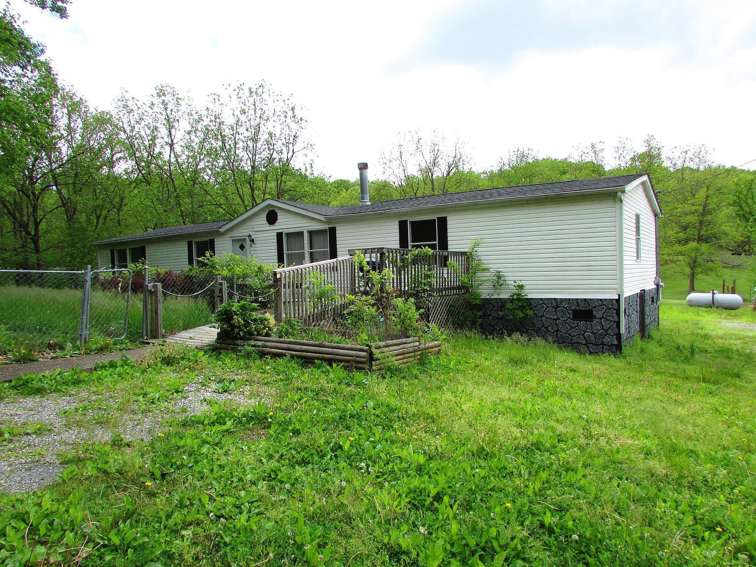 117 A A Deakins Rd, Jonesborough, TN 37659 Zillow