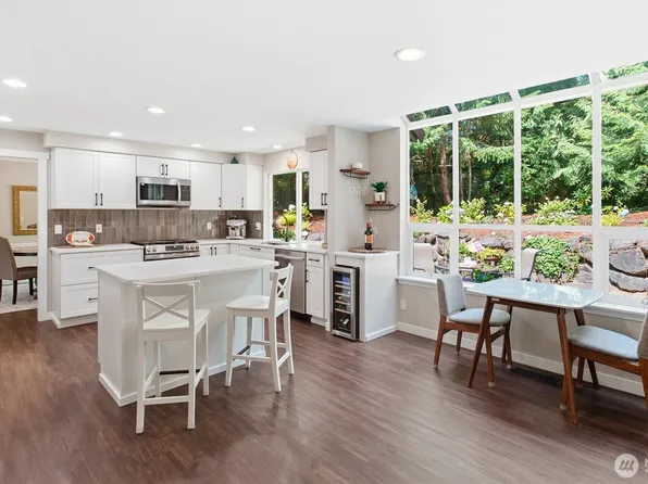 1636 NW Nassau Court, Poulsbo, WA 98370