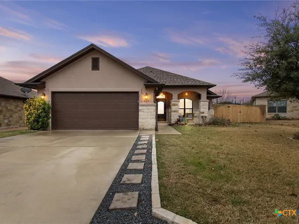 321 Valley Oaks Loop, Georgetown, TX 78626