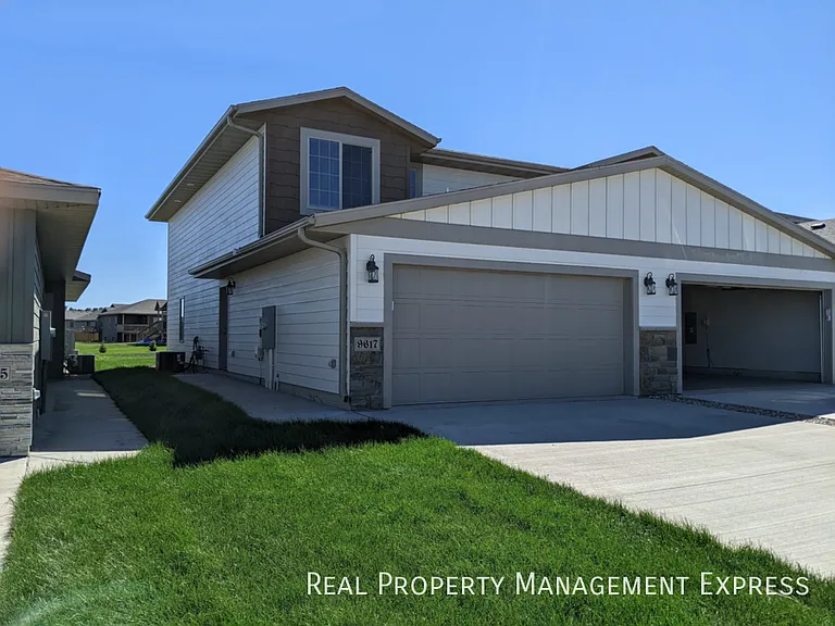 9617 W Broek Dr — Photo 1