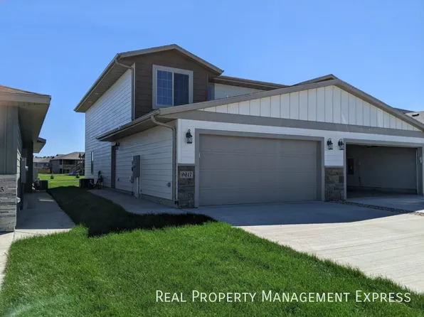 9617 W Broek Dr, Sioux Falls, SD 57106