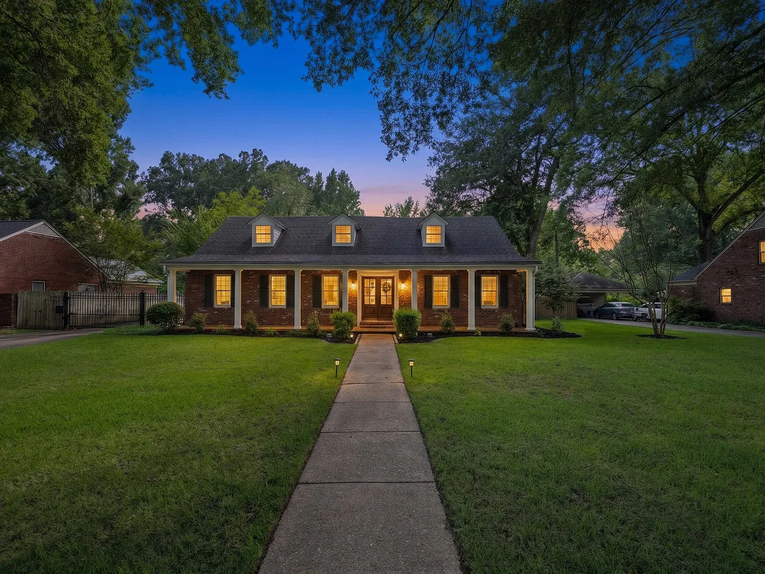 3 bed, 3.5 bath, 2603 sqft, $2,950 — Photo 3