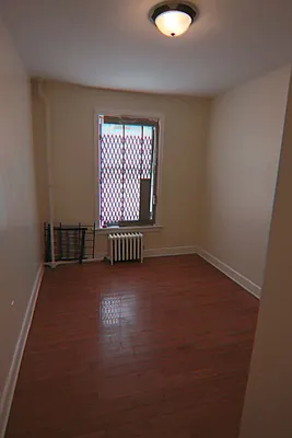 Rented by PMG Real Estate  | media 4