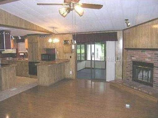 2nd image of 4501 Tami Ln