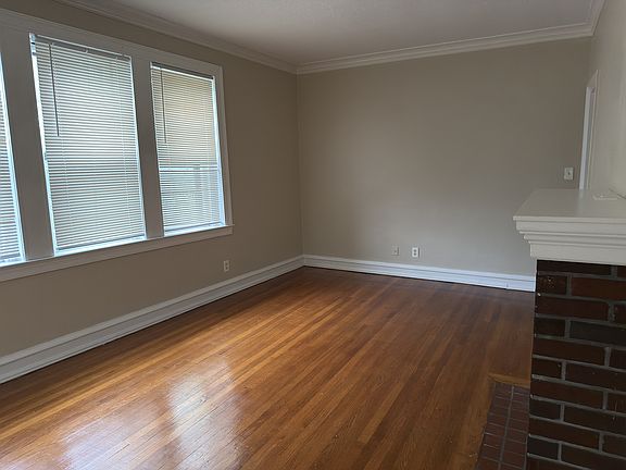 4th image of 330 Laurel St Unit 212
