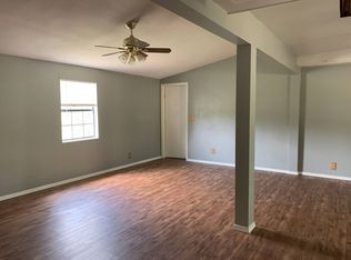 4914 Navarro Creek Rd, Del Valle, TX 78617