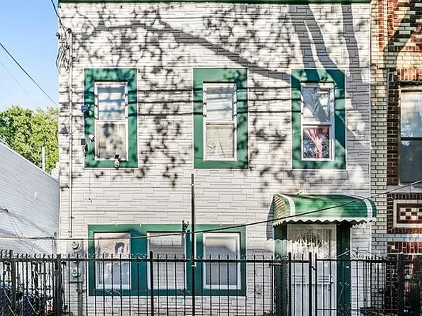 835 Pine St, Brooklyn, NY 11208