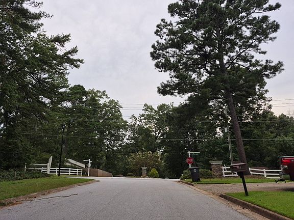 4th image of 6717 Live Oak Ln