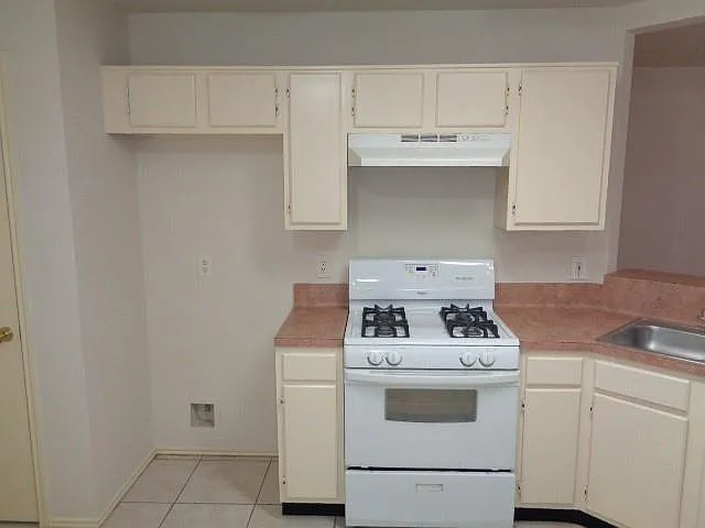20107 Beechview Ln — Photo 10