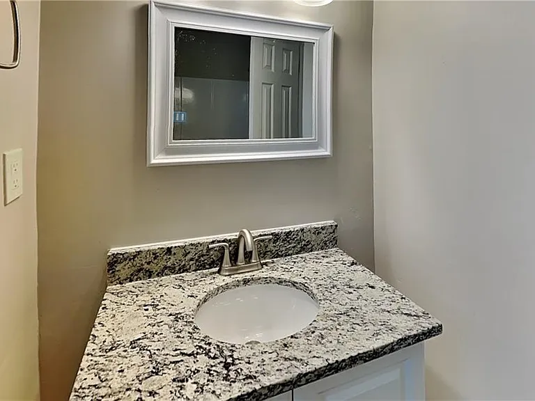 335 Olde Bridge Way — Photo 14