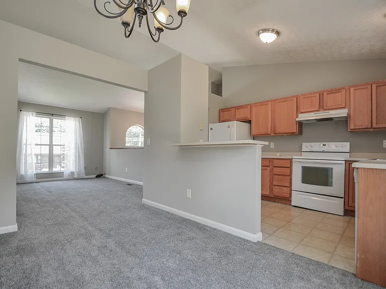 2691 Mary Jane Ct — Photo 10