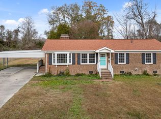 2600 N Hills Drive, New Bern, NC 28562