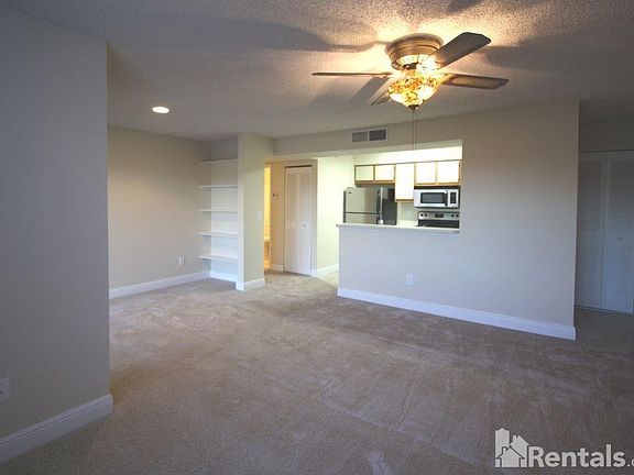 3rd image of 1253 SW 46th Ave APT 1602
