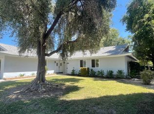 913 Mountain View Ave, Ojai, CA 93023